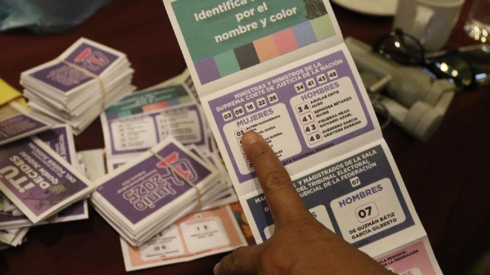 Los acordeones abundaron en la elección judicial.