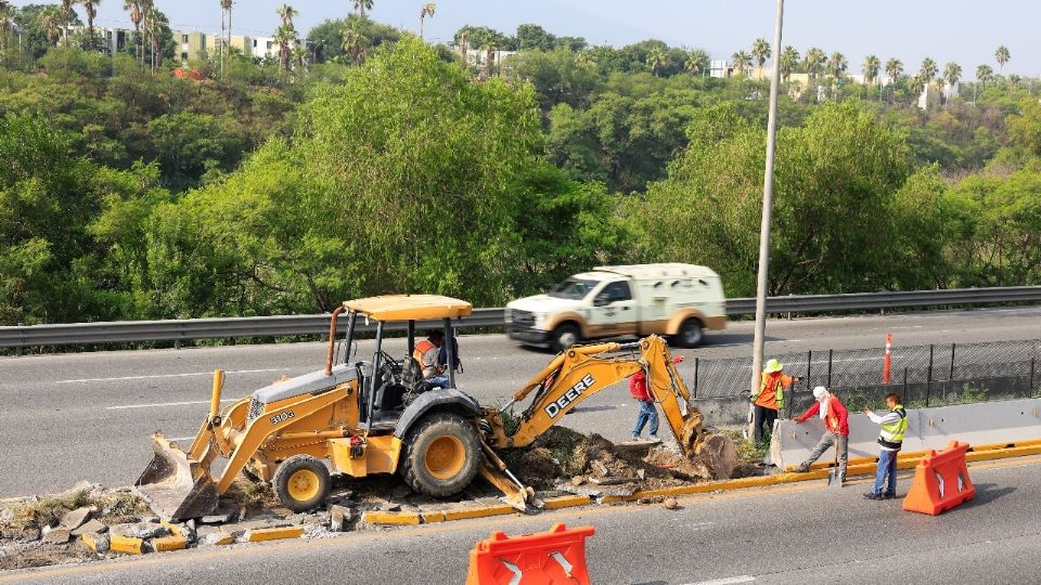 El municipio de Guadalupe comenzó las adecuaciones en Miguel de la Madrid para la prueba del carril de contraflujo.