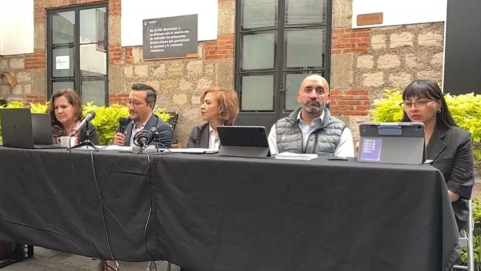 Dicha reforma debe contemplar un marco legal con participación plural.