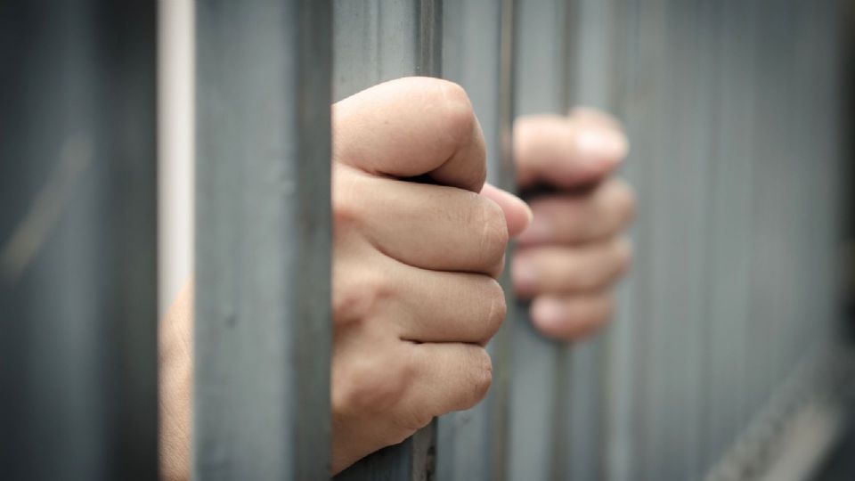 Al notar la presencia policial trataron de escapar, y en una rápida maniobra los interceptaron y les practicaron una revisión.