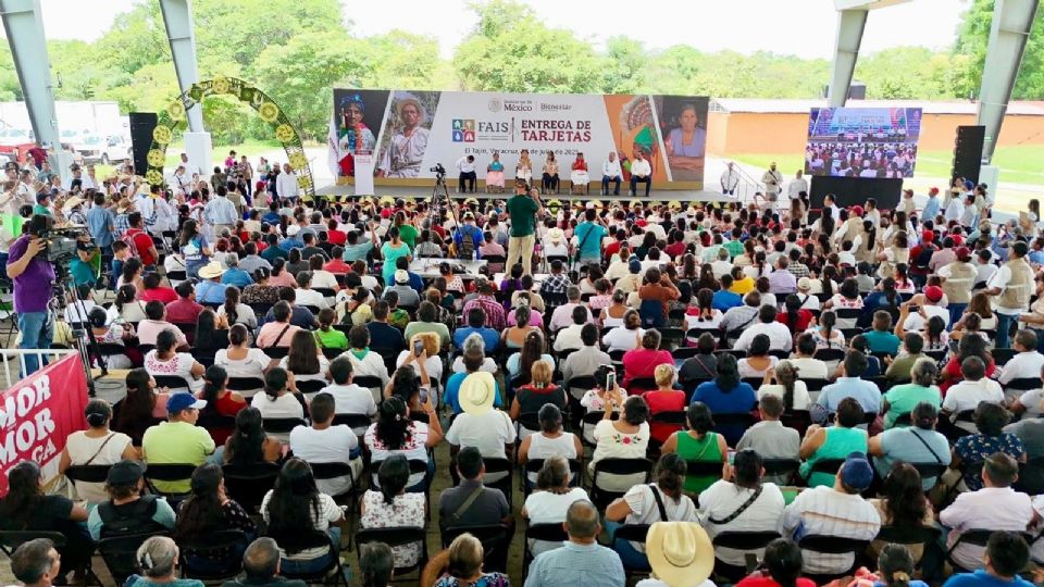 En el evento asistieron el director general del FAIS, José Antonio Aguilar Castillejos.