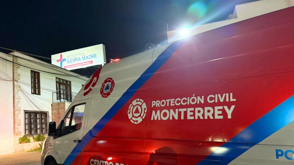 Protección Civil y bomberos controlaron la situación sin reporte de personas lesionadas.