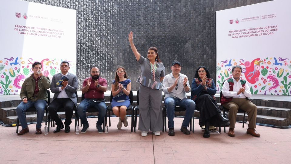 Las esculturas también son un símbolo de la vocación solidaria y universal de la ciudad.