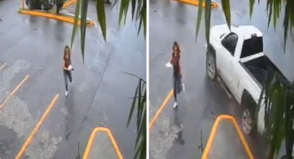 Mujer se salva de ser atropellada por camioneta en Monterrey | VIDEO