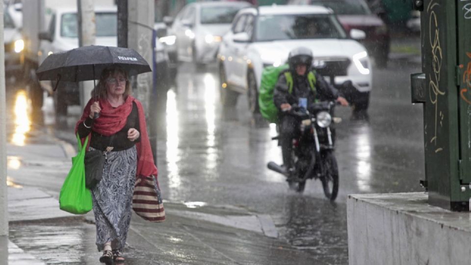 Prevén lluvias en cuatro alcaldías de la CDMX.