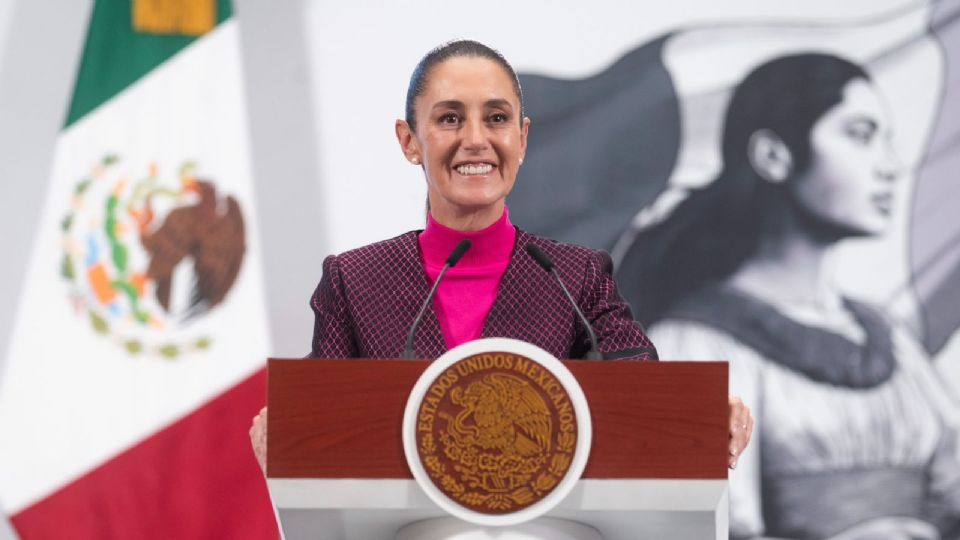 Informó que ayer iniciaron las primeras reuniones con el titular de la secretaría de Infraestructura, Comunicaciones y Transportes.