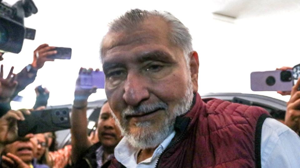 El senador Adán Augusto, coordinador de la JUCOPO en el Senado de la República.