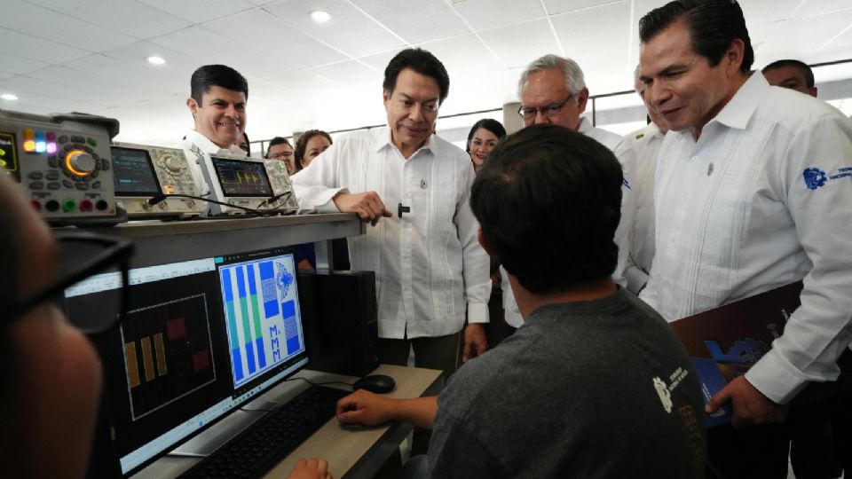 Mario Delgado invitó a sintonizar Aprende+ en el 14.2 de televisión abierta y a explorar los cursos del Centro de Formación.