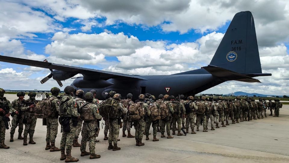 La Secretaría de la Defensa Nacional reforzó las acciones de seguridad en Sinaloa, con el envió de 90 elementos más.