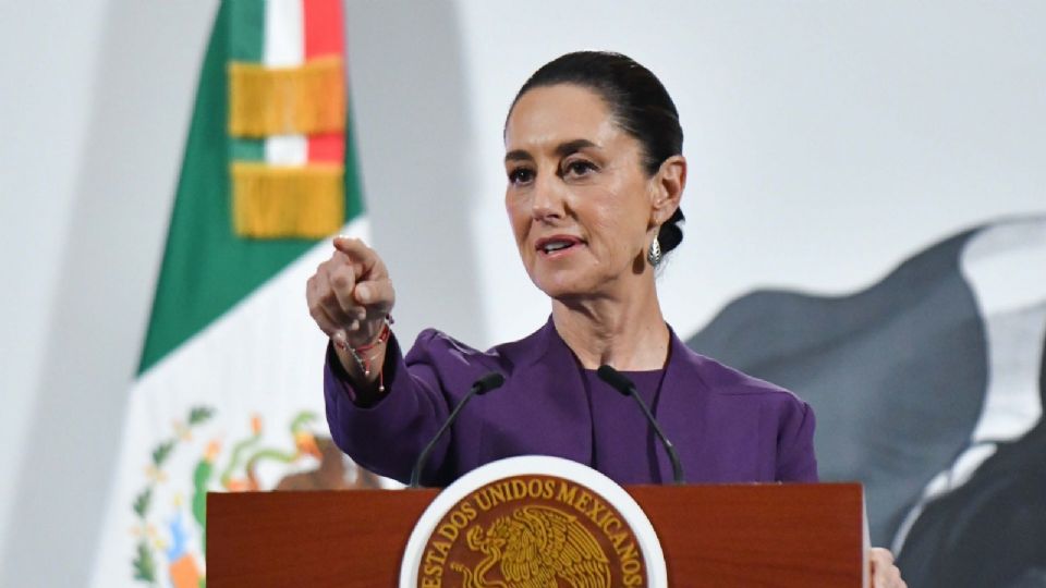 Sheinbaum, presidenta de México, durante la conferencia matutina realizada en Palacio Nacional.