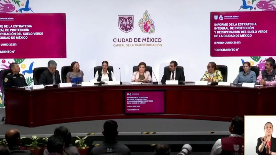 El gobierno de la CDMX ofreció una conferencia de prensa.