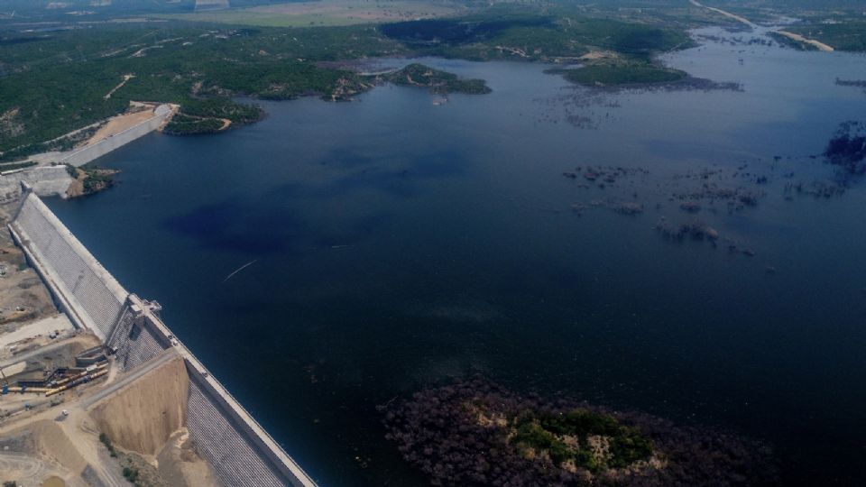 El monitoreo de fuentes y ajustes en extracción forman parte de la estrategia estatal ante la reducción de lluvias en Nuevo León.