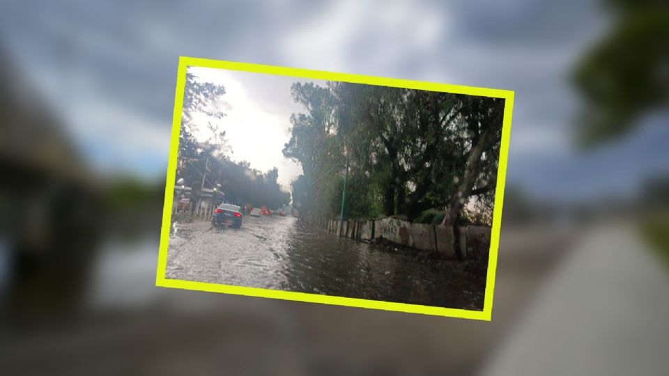 Según reportes preliminares, solo un carril se encuentra habilitado en esta zona.