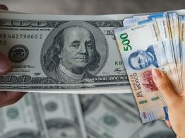 Peso cierra semana depreciado 0.59% frente al dólar