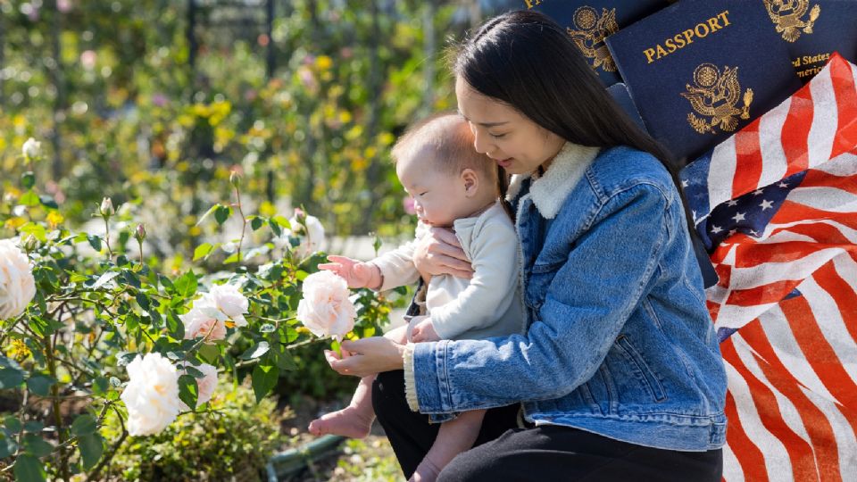 La entrevista se realiza en persona, y en muchos casos los funcionarios consulares otorgan el CRBA el mismo día.
