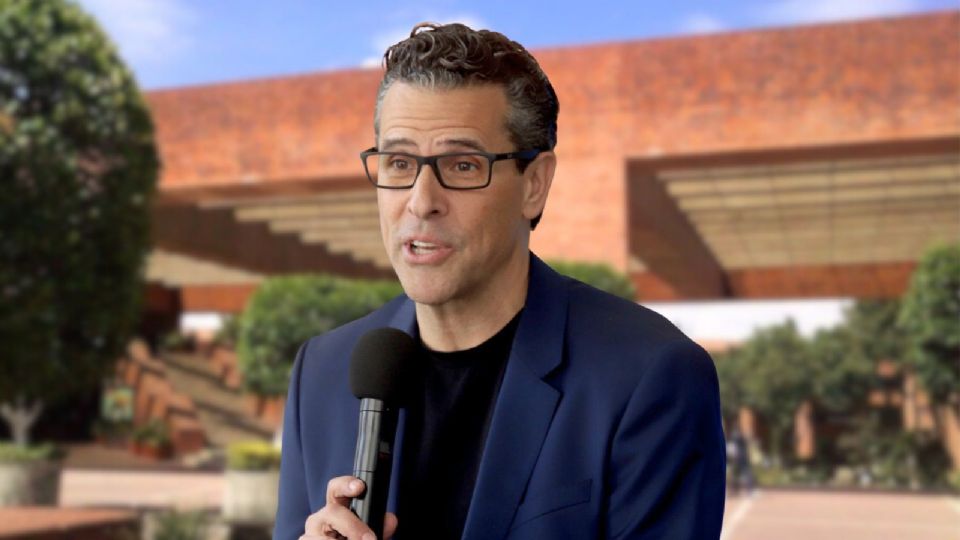 La supuesta lista contiene los nombres de más de mil 200 personas, entre ellas Marco Antonio Regil.