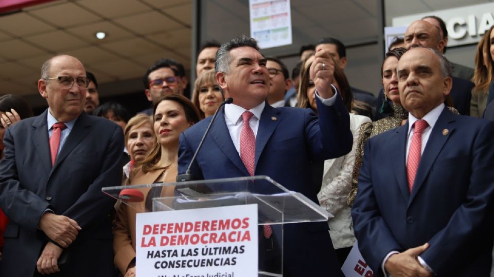 Alejandro Moreno Cárdenas aseguró que nuestro país no requiere un gobierno que se esconda y pacte con los criminales.