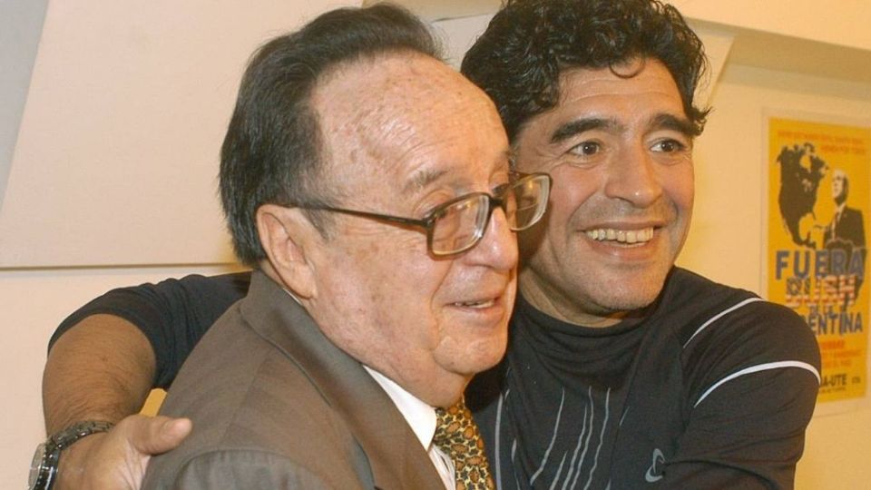 Maradona consideraba a Chespirito como uno de sus grandes ídolos personales.