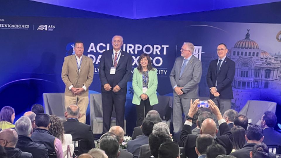 De cara al Mundial de fútbol, es garantizar que se pueda soportar el flujo de personas que se prevé durante ese evento.