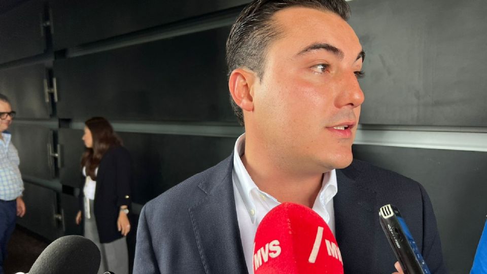 El alcalde de García, Manuel Guerra, pidió a Agua y Drenaje avisar con anticipación los cortes de agua en el municipio.