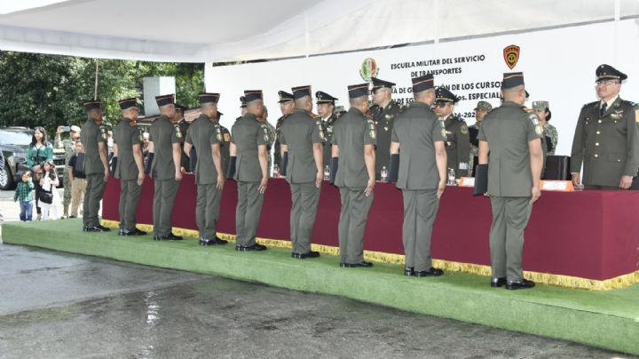 Concluyen cursos de formación de sargentos del Servicio de Transportes