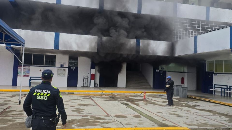 Dicho plantel se encuentra sin actividad escolar, por el periodo de vacaciones