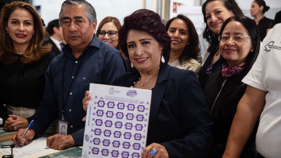 IECM presenta boletas del Presupuesto Participativo.