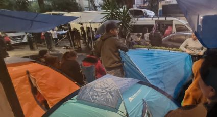 Se planta Movimiento Social por la Tierra frente a oficinas de Salud en Polanco