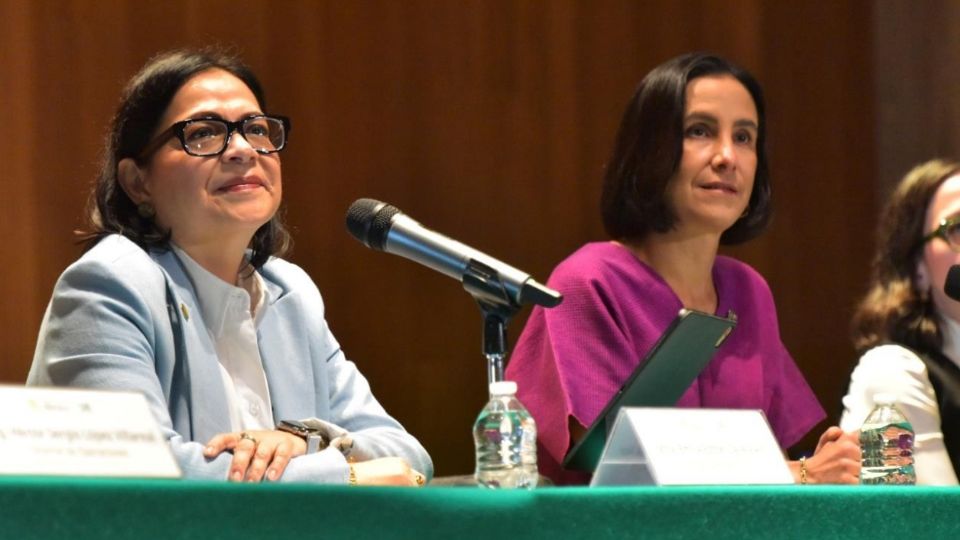 La secretaria de Energía, Mtra. Luz Elena González Escobar, y la directora general de la Comisión Federal de Electricidad, Mtra. Emilia Esther Calleja Alor, encabezaron el evento.