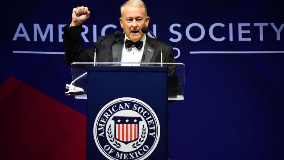 'Aquí están algunos de los resultados que hemos logrado en este corto tiempo', presentó el embajador.