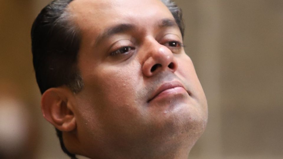 Señalamientos en su contra por vida de lujos son parte de una 'campaña armada con muchas mentiras', revira.