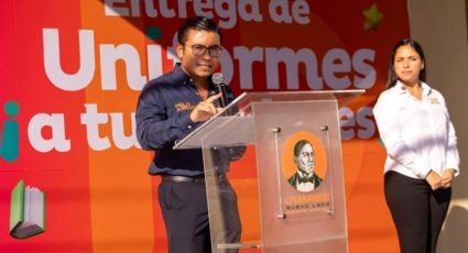 Más de 70 mil estudiantes en Juárez recibirán uniformes con el programa 'Uniformes ¡a tus órdenes!'