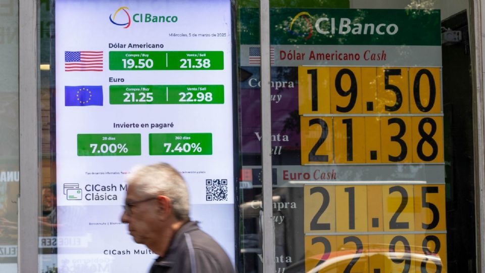 La dependencia que encabeza Edgar Amador dijo que, ambas operaciones aseguran la continuidad de los servicios financieros.