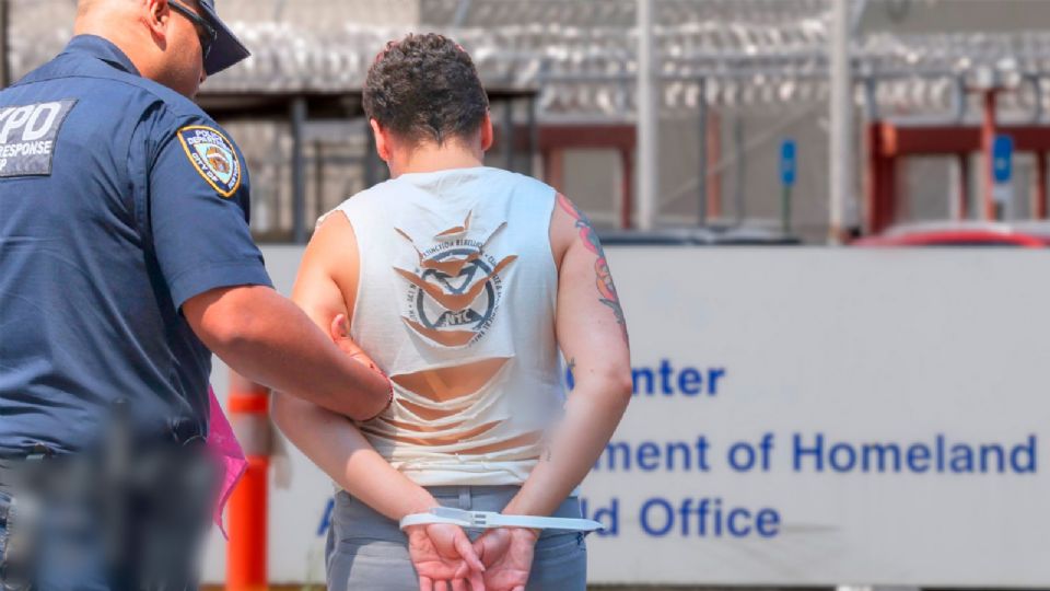 La comunidad latina enfrenta el temor diario de ser separados de sus seres queridos.