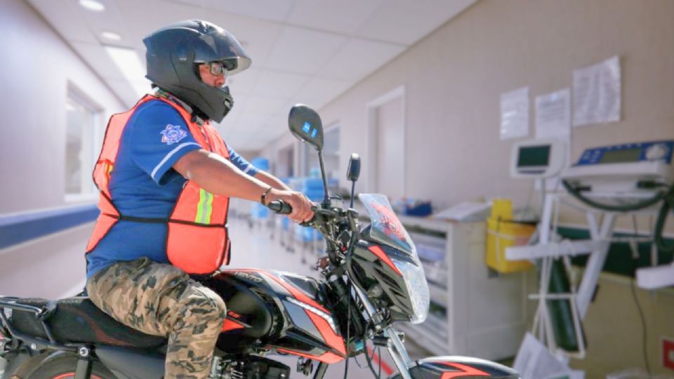 “Los motociclistas accidentados saturan las salas de traumatología de hospitales públicos”, escribe Héctor Zagal.