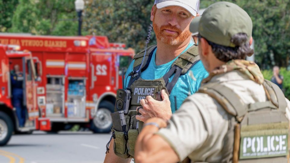 Tiroteo desata pánico durante juego de futbol escolar en Mayfield, Kentucky.