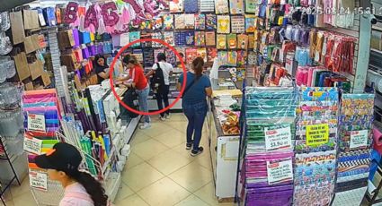 VIDEO | Así fue el robo de una cartera a clienta en una tienda de Monterrey