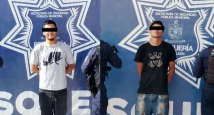 Caen dos hombres en Pesquería por circular con motos con alteraciones en placas