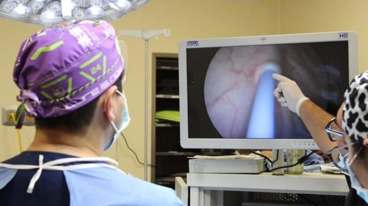 Intervienen especialistas de IMSS Querétaro a paciente por tumor ovárico de 22 kilos