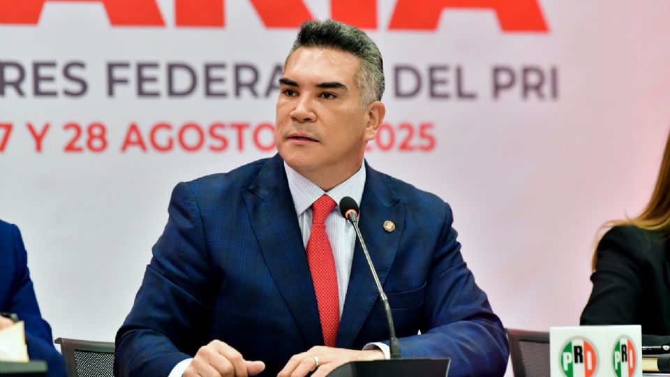 Indicaron que el senador Moreno Cárdenas habló de los retos que enfrenta el país en materia de seguridad, salud, combate a la corrupción, política exterior y economía.