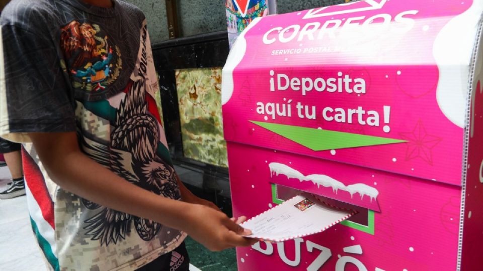 Correos de México anuncia suspensión temporal de envíos a EU.