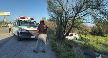 Volcadura en Carretera a Ciénega de Flores deja 5 muertos; entre ellos menores