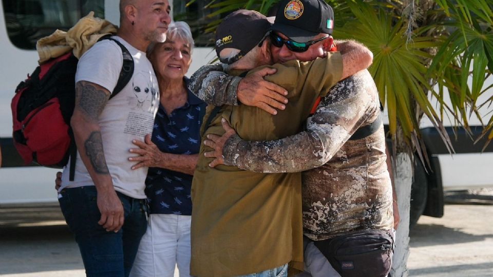 Los capitanes llegaron a las 8 de la mañana de este jueves a la base naval de Puerto Juárez.