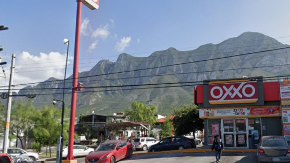 El homicidio ocurrió tras una riña afuera de una tienda de conveniencia en la colonia Balcones de Santa Catarina.