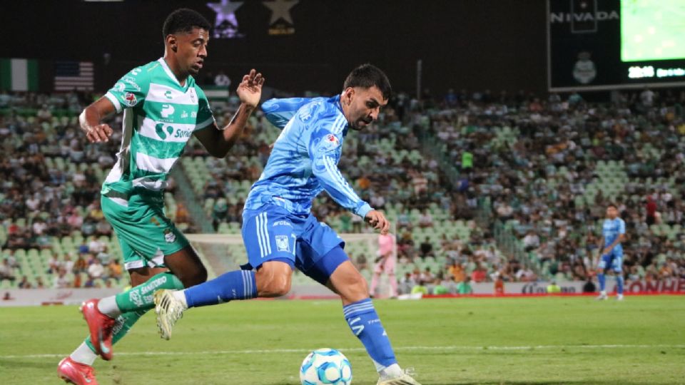 Guido Pizarro destacó la solidez defensiva de Tigres y elogió a Ángel Correa tras la victoria 1-0 sobre Santos Laguna.