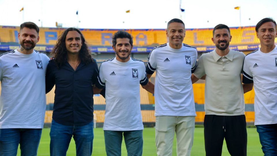 El estadio Universitario será escenario del partido de leyendas entre Tigres y Barcelona, con figuras históricas del futbol mundial y local.