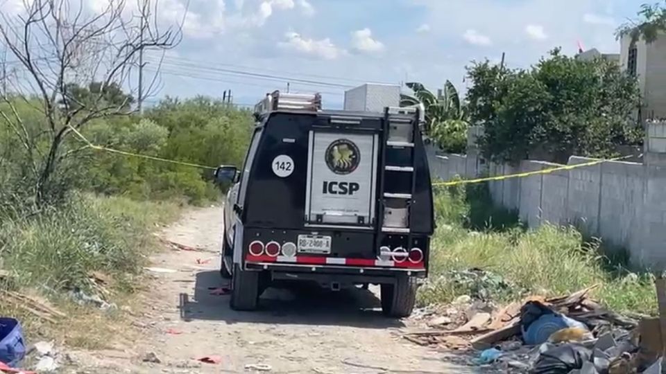 El cuerpo fue encontrado con huellas de violencia en el sector Toscana de la colonia Valle de Santa María, en Pesquería.