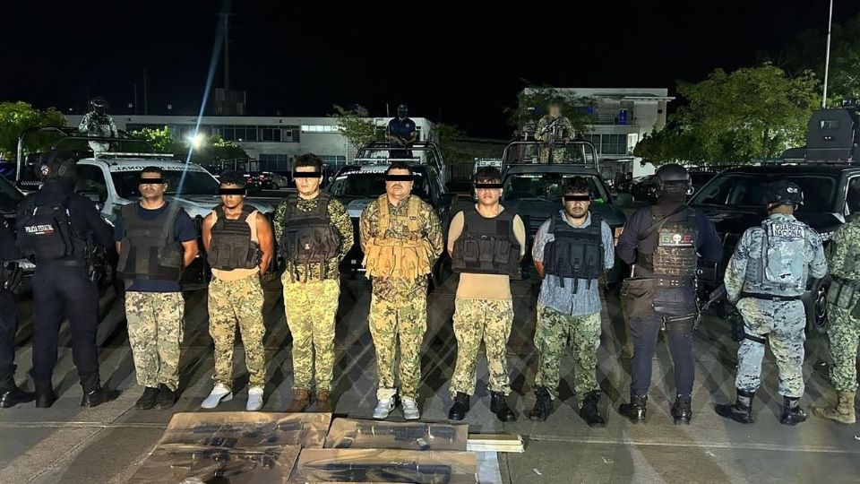 En Tabasco aprehenden a seis presuntos extorsionadores.