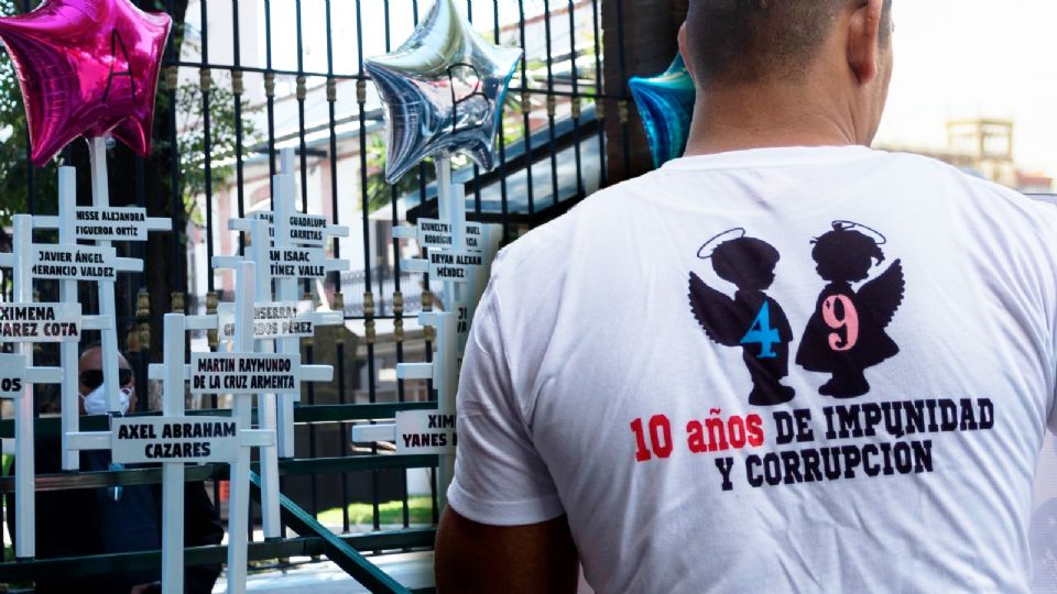 Los padres de las víctimas reciben cada avance con esperanza, pero también con reservas.