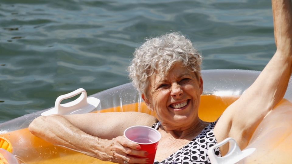 La madre de Brad Pitt falleció este miércoles